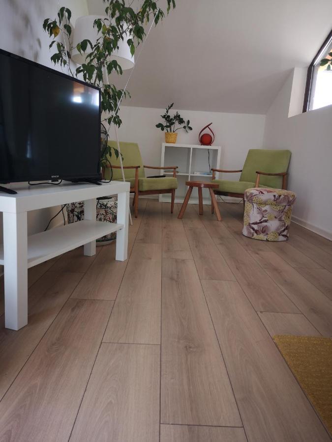 Apartman Snezana Jugovo Semêndria Exterior foto